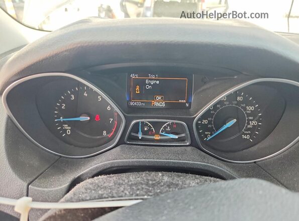 1FADP3H24HL251463 2017 FORD FOCUS Gray Vista del cuadro de instrumentos