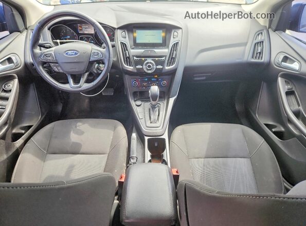 1FADP3H24JL217058 2018 FORD FOCUS Синий Вид панели приборов