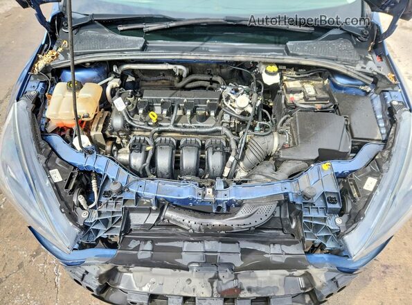1FADP3H24JL217058 2018 FORD FOCUS Синий Вид задней части салона