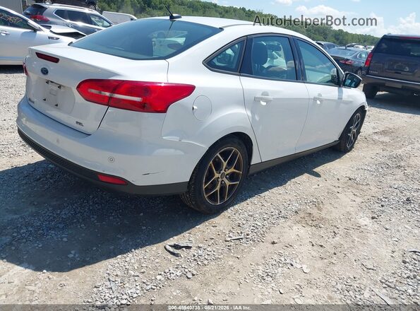 1FADP3H27JL215899 2018 FORD FOCUS White Вид щитка приладів