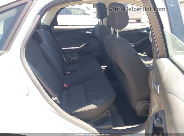 1FADP3H27JL215899 2018 FORD FOCUS White Вид наклейки з VIN-кодом