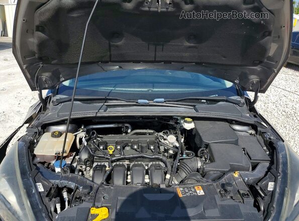 1FADP3H28JL215541 2018 FORD FOCUS Gray Vista interior trasera