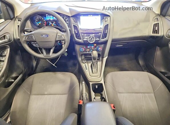 1FADP3H29HL221052 2017 FORD FOCUS Red Vista del salpicadero