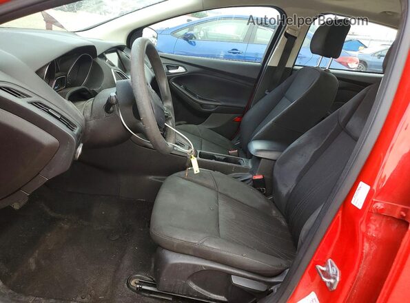 1FADP3H29HL248400 2017 FORD FOCUS Red Front interior view