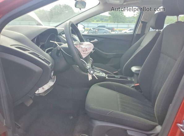 1FADP3H29JL303367 2018 FORD FOCUS Оранжевый Вид салона спереди