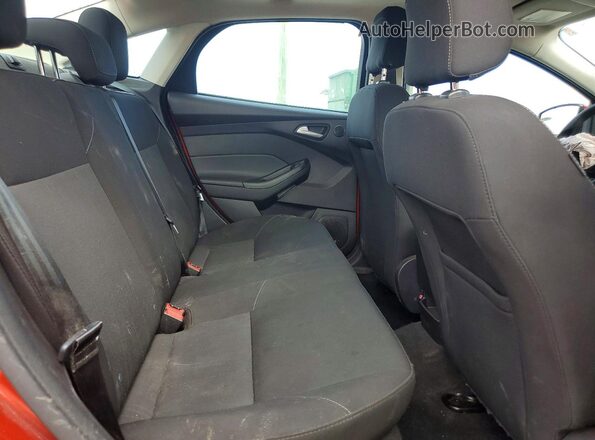 1FADP3H29JL303367 2018 FORD FOCUS Оранжевый Вид задних сидений
