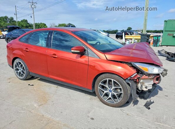 1FADP3H29JL303367 2018 FORD FOCUS Оранжевый Передняя правая четверть