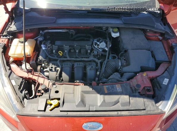 1FADP3H2XJL291407 2018 FORD FOCUS Red უკანა სალონის ხედი