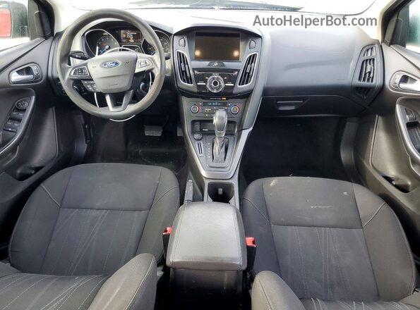 1FADP3H2XJL321439 2018 FORD FOCUS Black Dashboard view