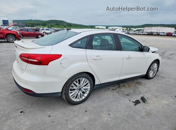 1FADP3J20JL269250 2018 FORD FOCUS White Tył prawy