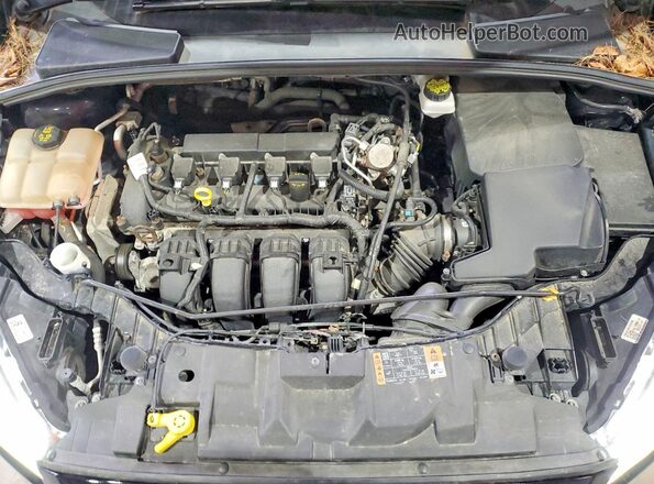 1FADP3J20JL273394 2018 FORD FOCUS Black Вид задньої частини салону