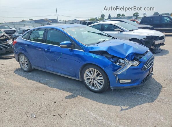 1FADP3J21JL239075 2018 FORD FOCUS Blue Przód prawy