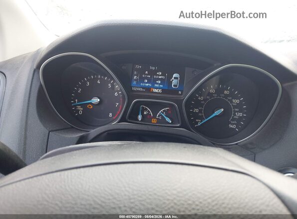 1FADP3J24JL314934 2018 FORD FOCUS White Rear seats view
