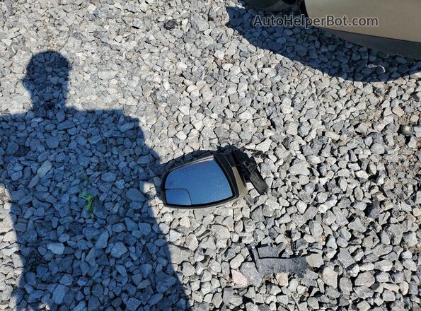 1FADP3J27JL252056 2018 FORD FOCUS Gold ძრავის განყოფილების ხედი