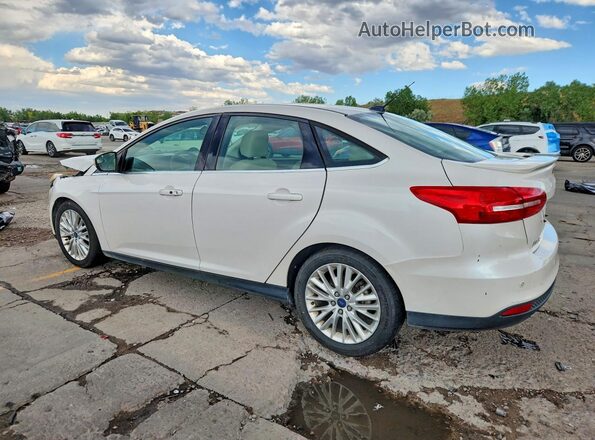 1FADP3J29HL272657 2017 FORD FOCUS White Tył lewy