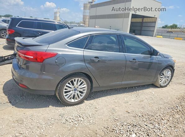 1FADP3J2XHL268357 2017 FORD FOCUS Silver უკანა მარჯვენა