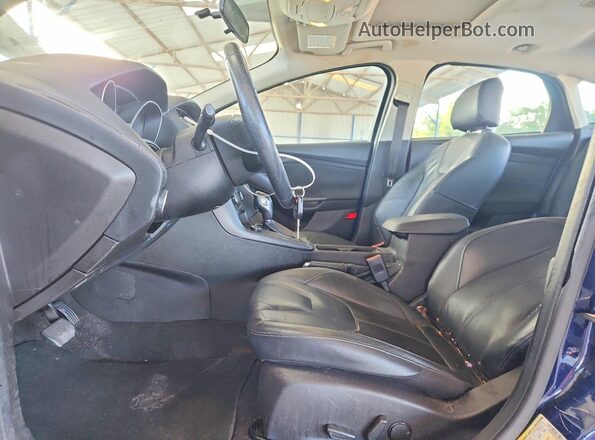1FADP3K20GL299517 2016 FORD FOCUS Blue Widok wnętrza z przodu