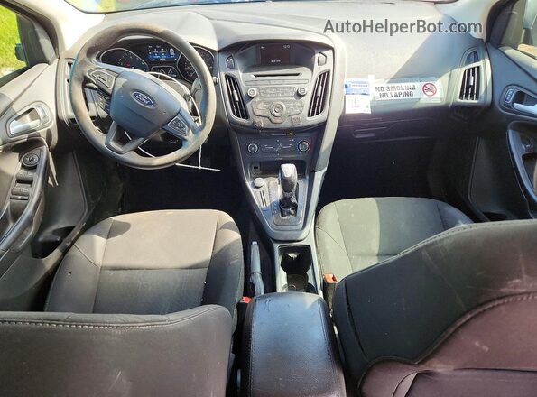 1FADP3K20GL338168 2016 FORD FOCUS Silver Widok deski rozdzielczej