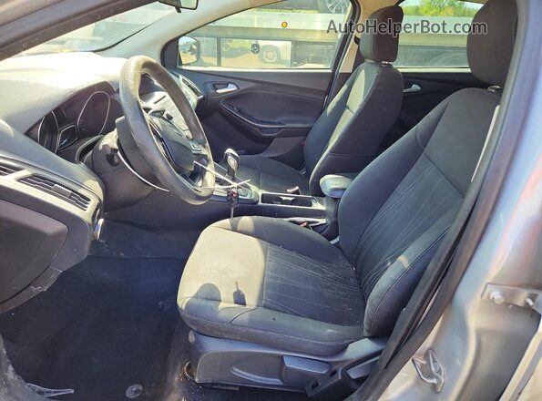 1FADP3K20GL338168 2016 FORD FOCUS Silver Widok wnętrza z przodu