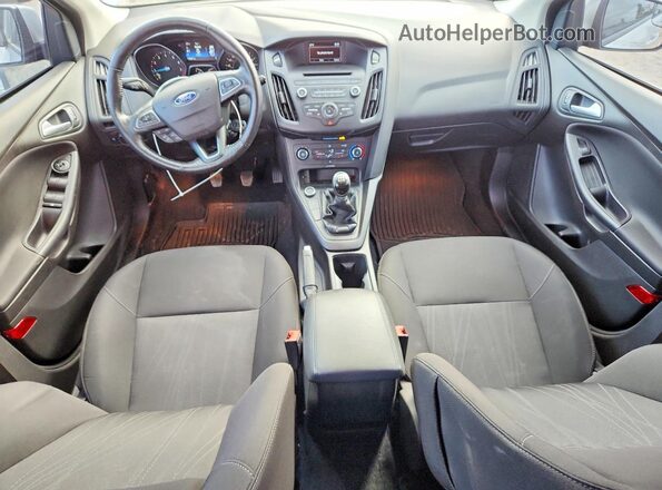 1FADP3K20GL353768 2016 FORD FOCUS Silver Вид панелі приладів