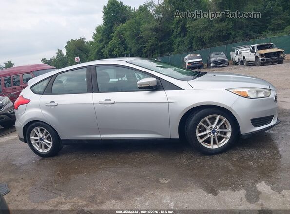 1FADP3K20GL357111 2016 FORD FOCUS Silver Вид задньої частини салону