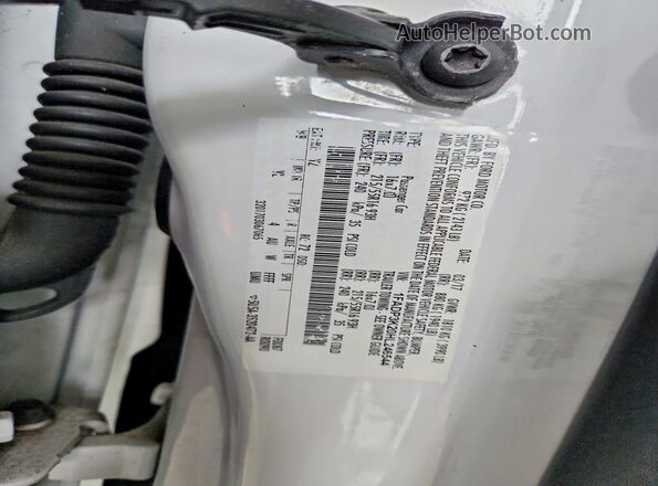 1FADP3K20HL246544 2017 FORD FOCUS White Vista del compartimento del motor
