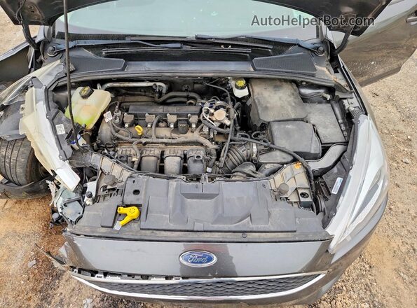 1FADP3K20JL309535 2018 FORD FOCUS Gray Rear interior view