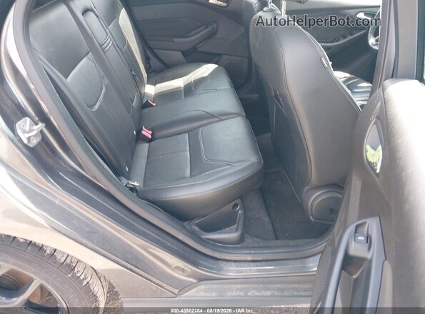 1FADP3K21GL240539 2016 FORD FOCUS Gray VIN კოდის სტიკერის ხედი