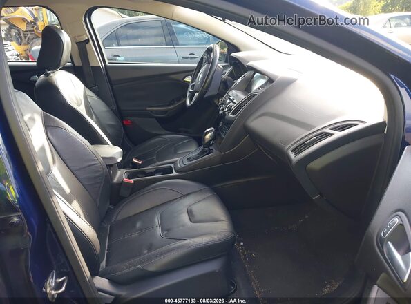 1FADP3K22GL254806 2016 FORD FOCUS Blue Vista interior delantera