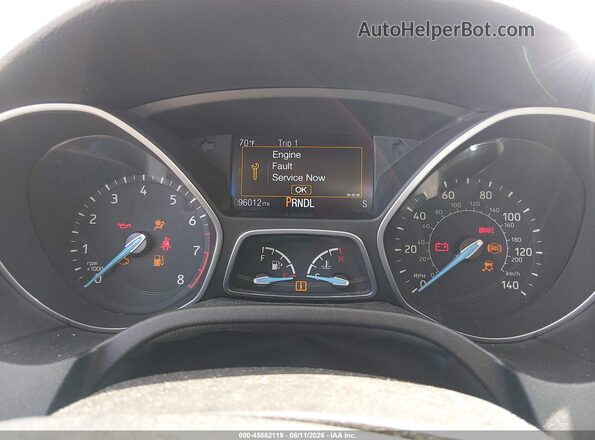 1FADP3K22GL272657 2016 FORD FOCUS Red Հետևի նստատեղերի տեսք