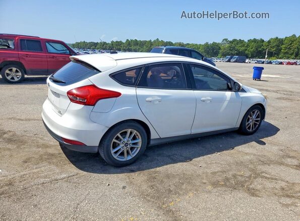 1FADP3K22GL291094 2016 FORD FOCUS Белый Задняя правая четверть
