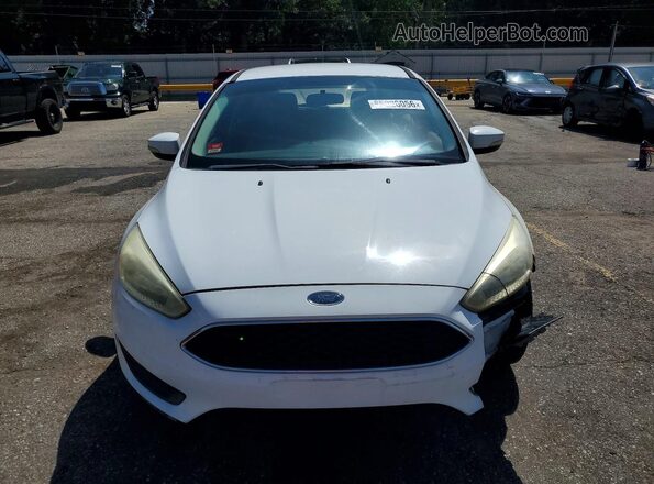 1FADP3K22GL291094 2016 FORD FOCUS Белый Вид спереди