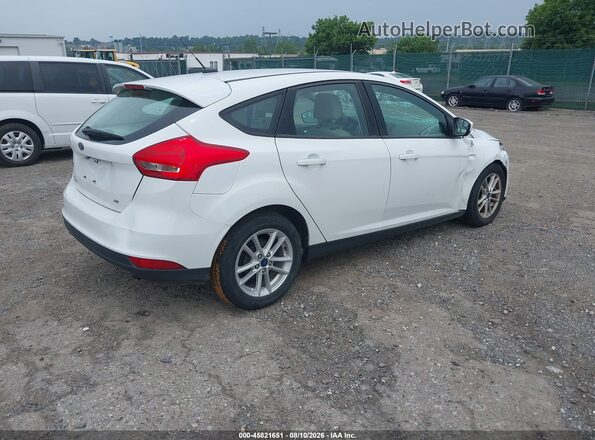 1FADP3K22JL276022 2018 FORD FOCUS White Trasero derecho