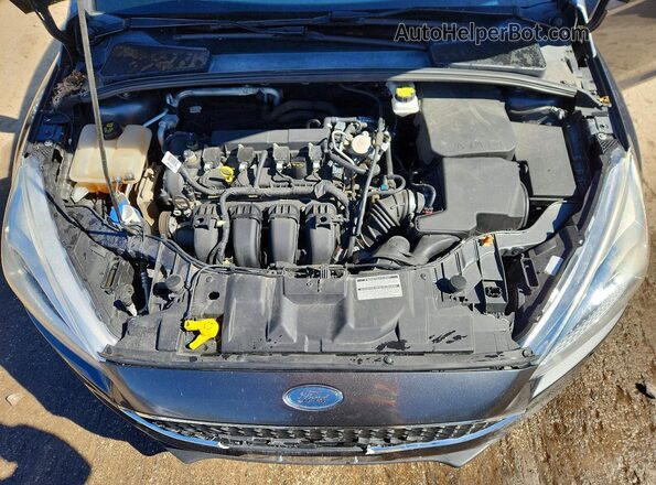1FADP3K22JL300853 2018 FORD FOCUS Gray Vista interior trasera
