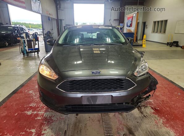 1FADP3K22JL301341 2018 FORD FOCUS Gray Вид спереду