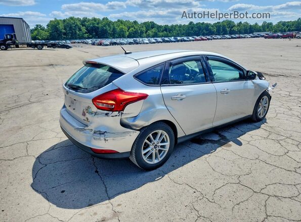 1FADP3K23GL226500 2016 FORD FOCUS Silver Rear right