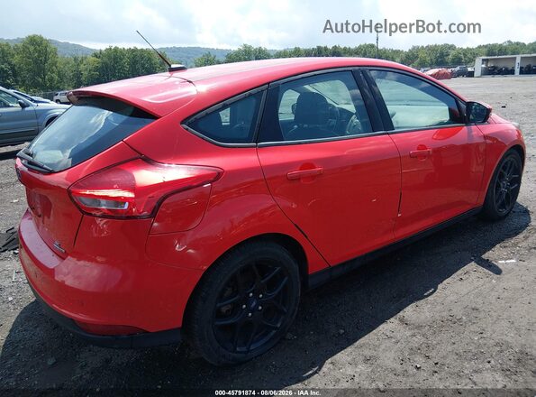 1FADP3K23GL307562 2016 FORD FOCUS Red Rear right