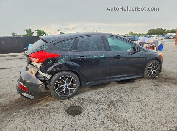 1FADP3K23GL379250 2016 FORD FOCUS Black Задня права чверть