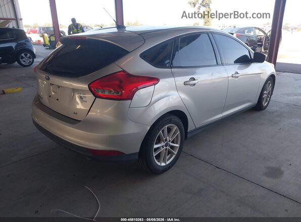 1FADP3K23HL214977 2017 FORD FOCUS Silver Tył prawy