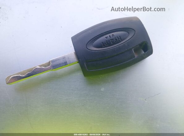 1FADP3K23HL214977 2017 FORD FOCUS Silver Widok deski rozdzielczej