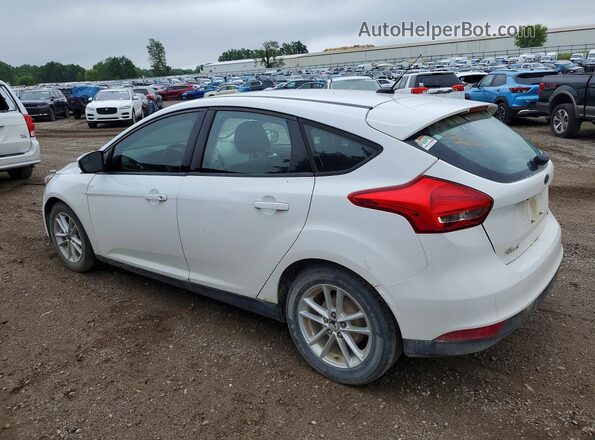 1FADP3K23HL215823 2017 FORD FOCUS White Trasero izquierdo