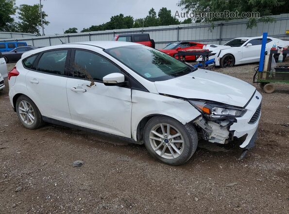 1FADP3K23HL215823 2017 FORD FOCUS White Delantero derecho