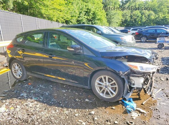 1FADP3K24GL242494 2016 FORD FOCUS Черный Передняя правая четверть
