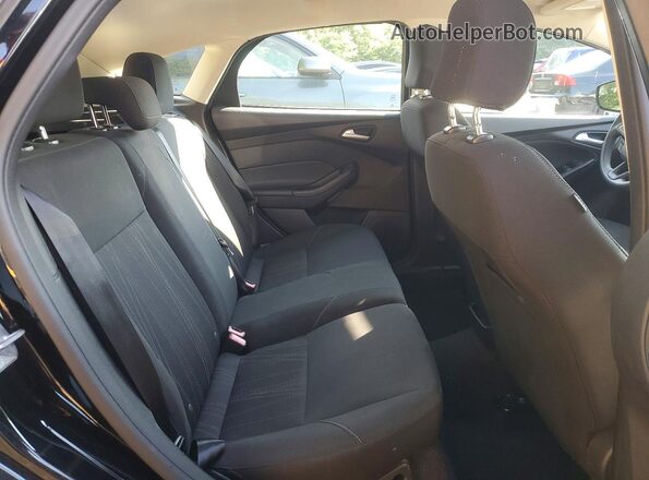 1FADP3K24GL242494 2016 FORD FOCUS Черный Вид задних сидений