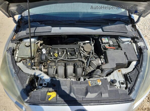 1FADP3K24GL259697 2016 FORD FOCUS Серебряный Вид задней части салона