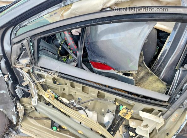 1FADP3K24HL231996 2017 FORD FOCUS Gray Vista interior delantera