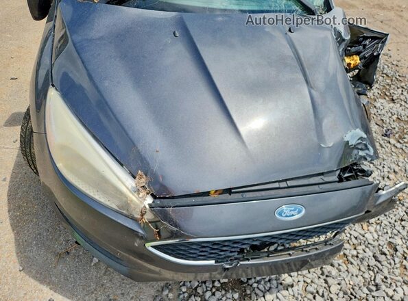 1FADP3K24HL231996 2017 FORD FOCUS Gray Vista interior trasera