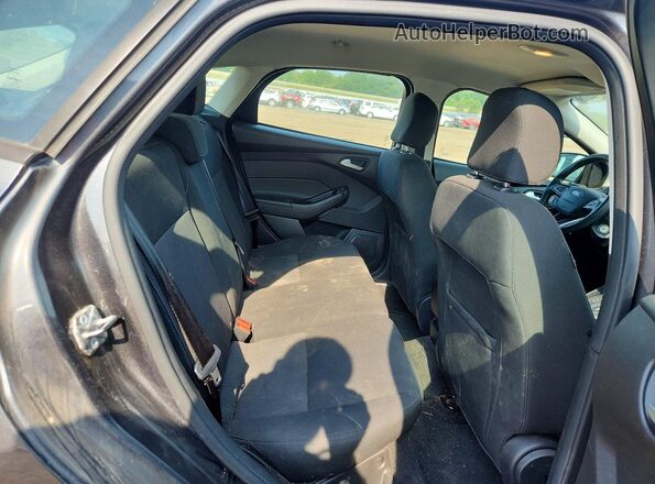 1FADP3K24HL318510 2017 FORD FOCUS Gray Հետևի նստատեղերի տեսք