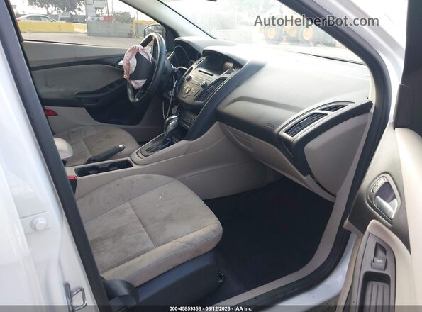 1FADP3K25GL254184 2016 FORD FOCUS White Սալոնի դիմացի տեսք
