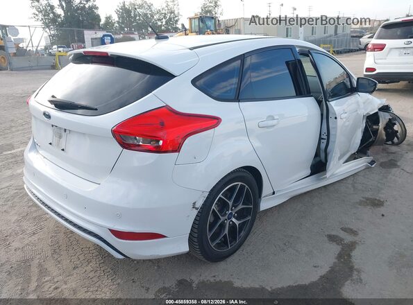 1FADP3K25GL254184 2016 FORD FOCUS White Հետևի աջ